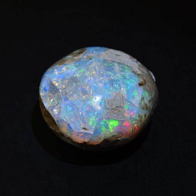 【希少・超特大】オパール（母岩付き）原石　Opal 蛋白石　304.5CT