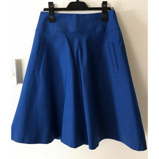 ビッキー(VICKY)のブルー　スカート　フレア(ひざ丈スカート)