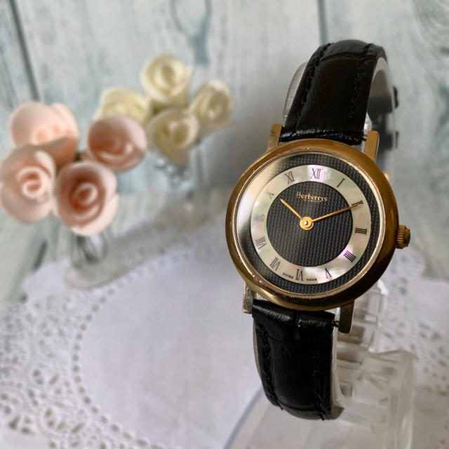 BURBERRY - 【電池交換済み】Burberrys バーバリー 腕時計 6000L シェルの通販 by soga's shop