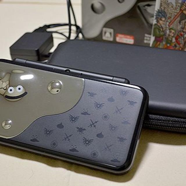 ニンテンドー2DS LL　はぐれメタルエディション　ケース＆DQXI付き