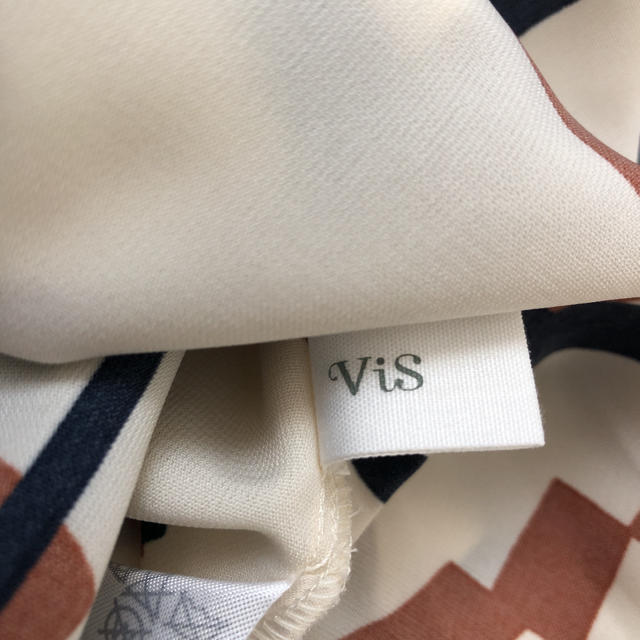 ViS(ヴィス)の＊デザインブラウス＊ レディースのトップス(シャツ/ブラウス(長袖/七分))の商品写真