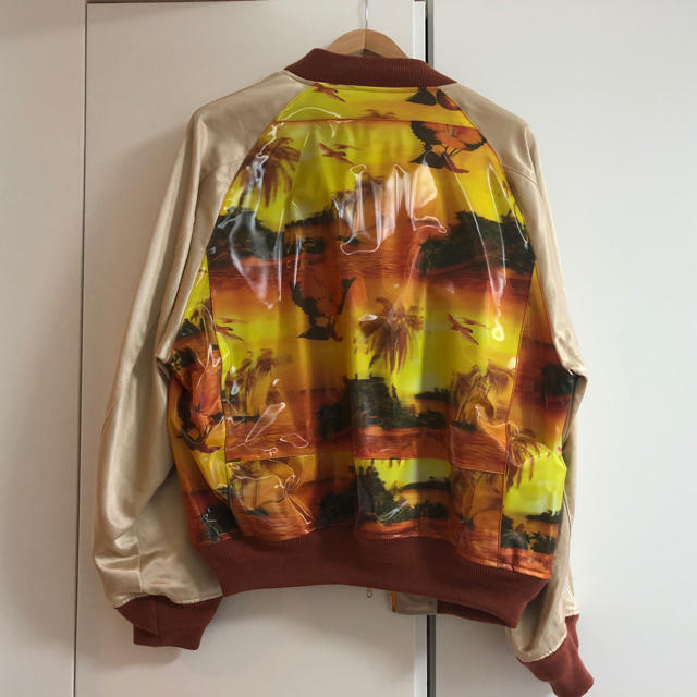 UNUSED(アンユーズド)のDoublet ALOHA 3D PRINTED SOUVENIR JACKET メンズのジャケット/アウター(スカジャン)の商品写真