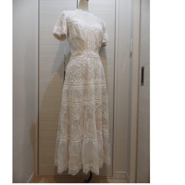 Tadashi Shojiタダシショージ　新品タグ付　白レース刺繍のドレス2フォーマル/ドレス