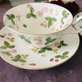 ウェッジウッド(WEDGWOOD)のウェッジウッド　ワイルドストロベリー　ティーカップ(グラス/カップ)