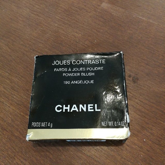 CHANEL(シャネル)のCHANEL シャネルチーク ジュコントゥラスト190番アンジェリック コスメ/美容のベースメイク/化粧品(チーク)の商品写真