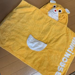 ミキハウス(mikihouse)のmikihouseミキハウス 黄色いクマさんフード付きバスタオル　ポンチョ(タオル/バス用品)