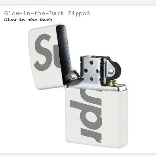 シュプリーム(Supreme)の20ss Supreme Glow-in-the-Dark Zippo®(タバコグッズ)