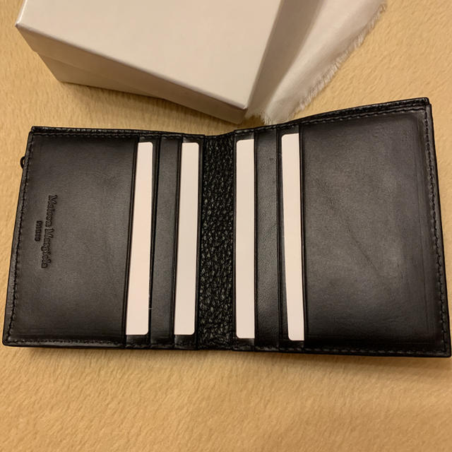 Maison Martin Margiela(マルタンマルジェラ)のメゾンマルジェラ  二つ折り財布　オレンジ×ブラック メンズのファッション小物(折り財布)の商品写真