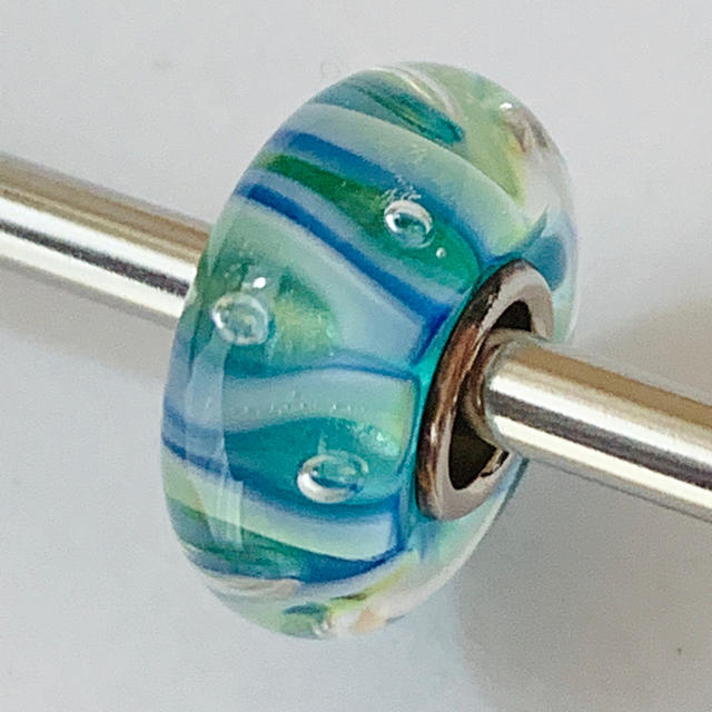 trollbeads トロールビーズ ユニバーサルユニークスビーズ