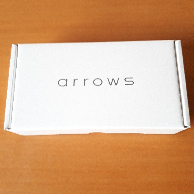 arrows M05 ブラック SIMフリー