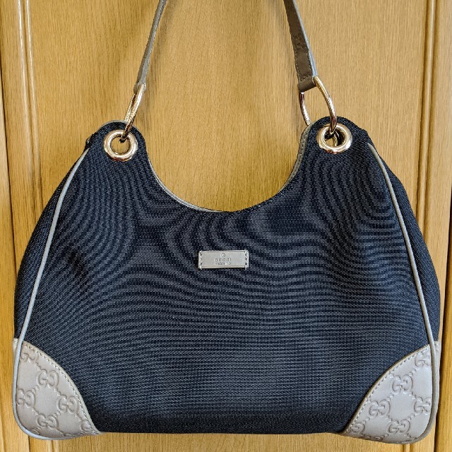 Gucci - GUCCIキャンパストートバッグの通販