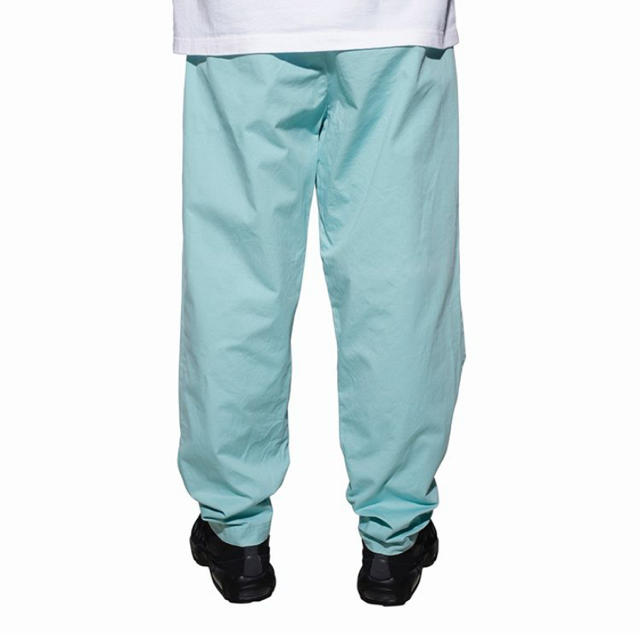 BEAMS(ビームス)のcavempt  WIDE CHINOS GREEN レディースのパンツ(カジュアルパンツ)の商品写真