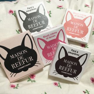 メゾンドリーファー(Maison de Reefur)のマリエ様専用reefur 猫 コスメ (アイシャドウ)