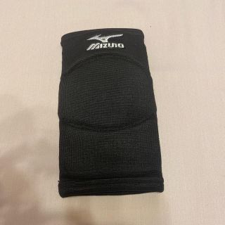 ミズノ(MIZUNO)の肘サポーター(バレーボール)