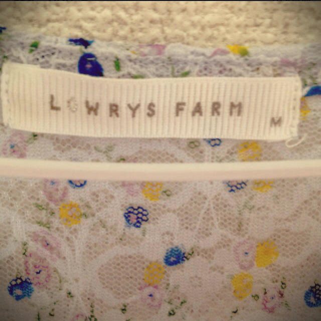 LOWRYS FARM(ローリーズファーム)のLOWRYS  FARM ＊トップス レディースのトップス(シャツ/ブラウス(長袖/七分))の商品写真