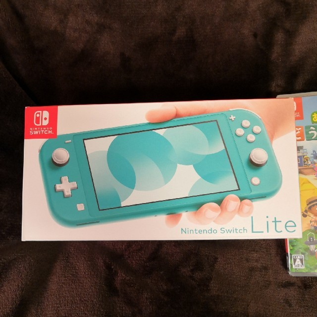 Nintendo Switch(ニンテンドースイッチ)のNintendo Switch  Lite どうぶつの森セット エンタメ/ホビーのゲームソフト/ゲーム機本体(携帯用ゲーム機本体)の商品写真