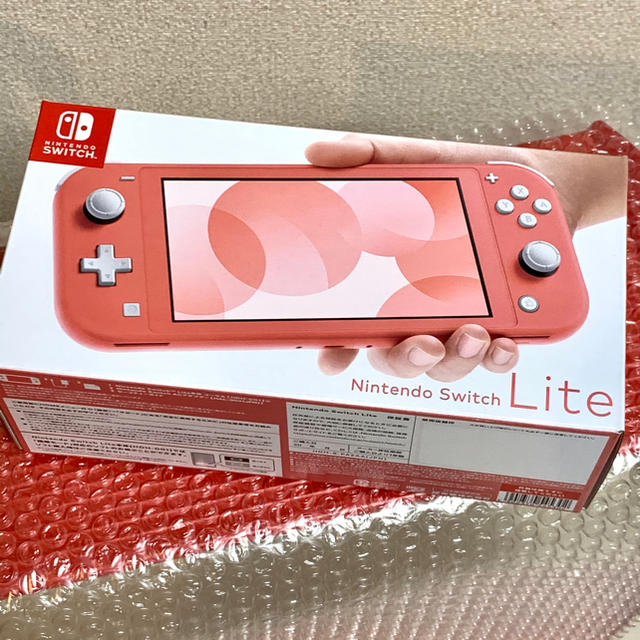 Nintendo Switch Lite 本体 コーラル