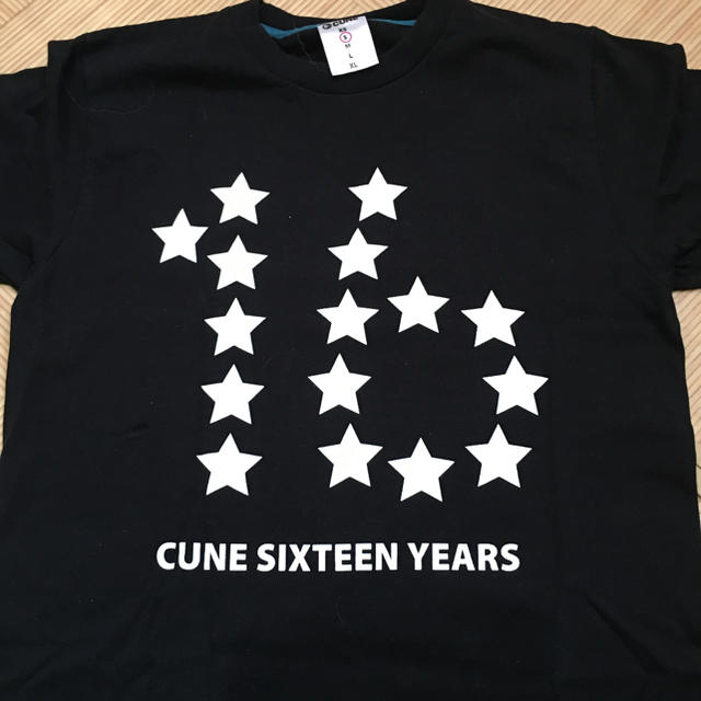 CUNE(キューン)のCUNE 16周年記念Tシャツ メンズのトップス(Tシャツ/カットソー(七分/長袖))の商品写真