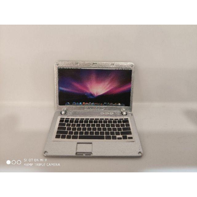 ミニチュアMacBook Air スマホ/家電/カメラのPC/タブレット(PC周辺機器)の商品写真