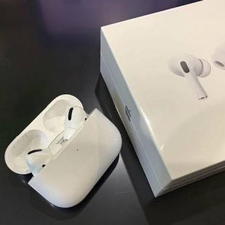 アップル(Apple)のAirPods pro 中古(ヘッドフォン/イヤフォン)