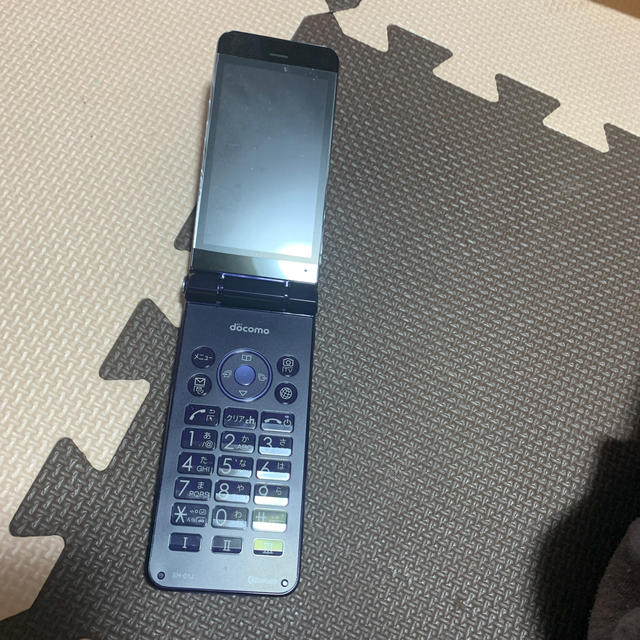 AQUOS(アクオス)のSH01J スマホ/家電/カメラのスマートフォン/携帯電話(携帯電話本体)の商品写真