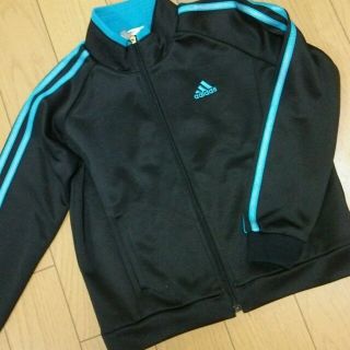 アディダス(adidas)のadidas☆キッズ120☆ジャージ(ジャケット/上着)