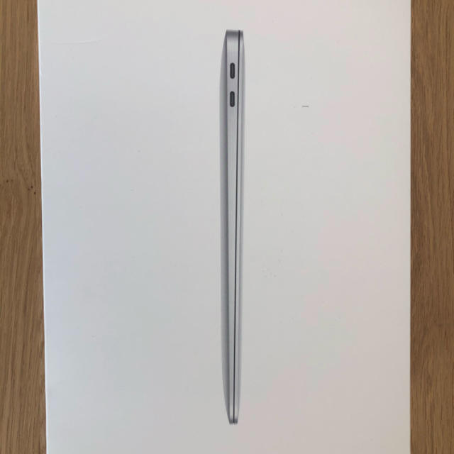 Mac MacBook Air 13 inch 2019モデル おまけ付き！
の通販 by shop｜マックならラクマ (Apple) - 超美品 新品高評価