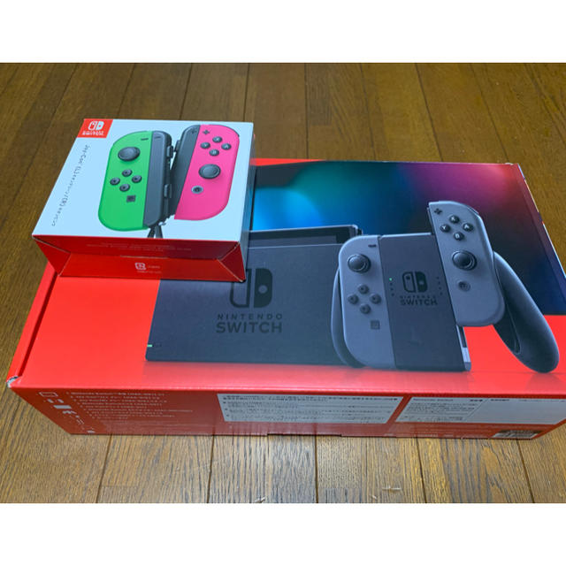 極美品　任天堂Switch本体＋Joy-Conセット