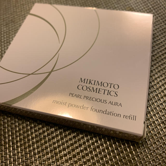 MIKIMOTO COSMETICS(ミキモトコスメティックス)のミキモトコスメティクス　パウダーファンデーション　OC05 コスメ/美容のベースメイク/化粧品(ファンデーション)の商品写真