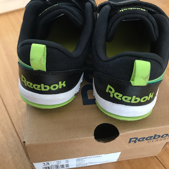 Reebok(リーボック)の美品　リーボック　キッズ　スニーカー　19cm キッズ/ベビー/マタニティのキッズ靴/シューズ(15cm~)(スニーカー)の商品写真