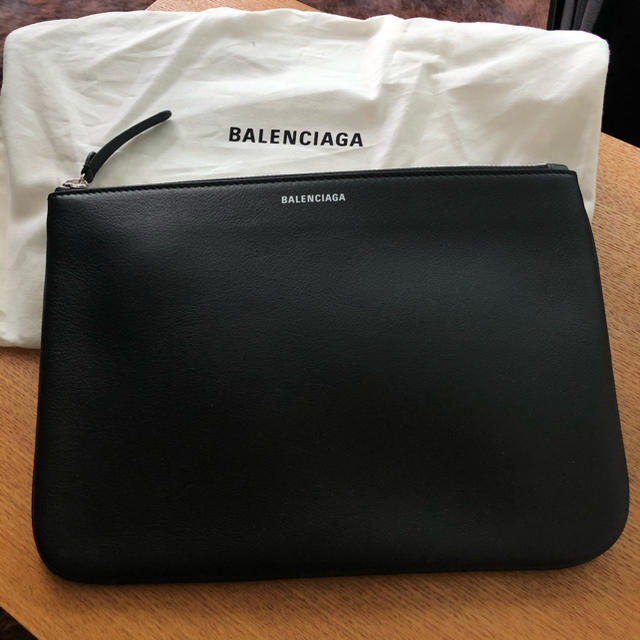 ●新品未使用● バレンシアガBALENCIAGA クラッチバッグ