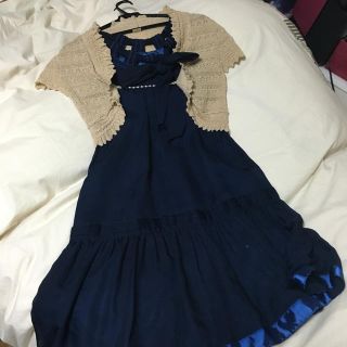 アクシーズファム(axes femme)のパーティワンピ ボレロ付き(ミディアムドレス)