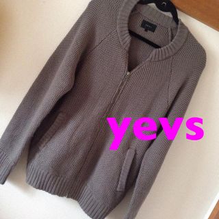 イーブス(YEVS)のyevs♡ニットパーカー(ニット/セーター)