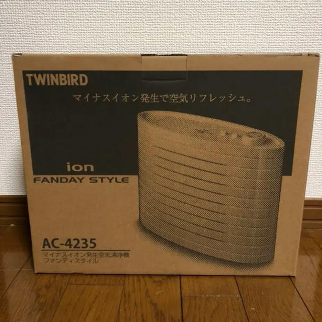 TWINBIRD(ツインバード)のTWINBIRD AC-4235W スマホ/家電/カメラの生活家電(空気清浄器)の商品写真