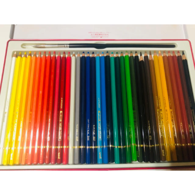 三菱鉛筆(ミツビシエンピツ)のuni  水彩色鉛筆　36色 エンタメ/ホビーのアート用品(色鉛筆)の商品写真
