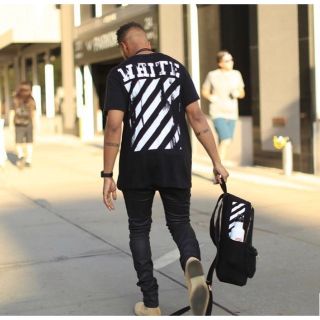 OFF-WHITE - 【確実本物】off-white Tシャツ Lサイズ オフホワイト