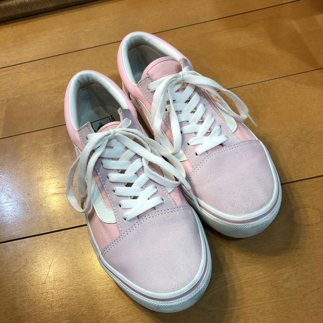 VANS(ヴァンズ)のVANS オールドスクール ピンク　25.5cm メンズの靴/シューズ(スニーカー)の商品写真