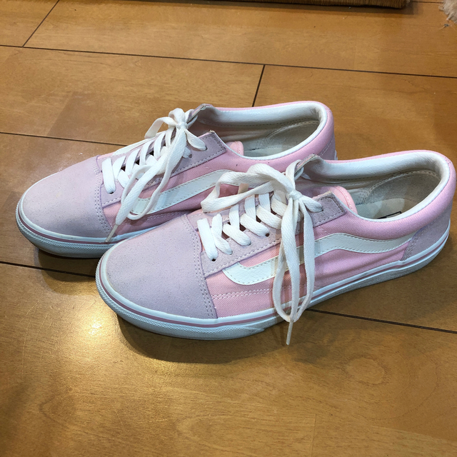 VANS(ヴァンズ)のVANS オールドスクール ピンク　25.5cm メンズの靴/シューズ(スニーカー)の商品写真