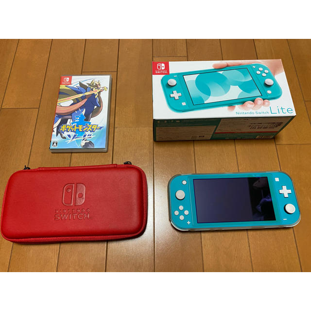 任天堂　Switch lite