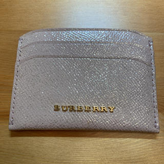 バーバリー(BURBERRY)のP様専用　バーバリー　定期入れ　美品　ラメ　ピンクベージュ(パスケース/IDカードホルダー)