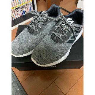 アディダス(adidas)のアディダス　スニーカー(スニーカー)