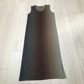 プリーツプリーズイッセイミヤケ(PLEATS PLEASE ISSEY MIYAKE)のプリーツプリーズ  ワンピース (ロングワンピース/マキシワンピース)