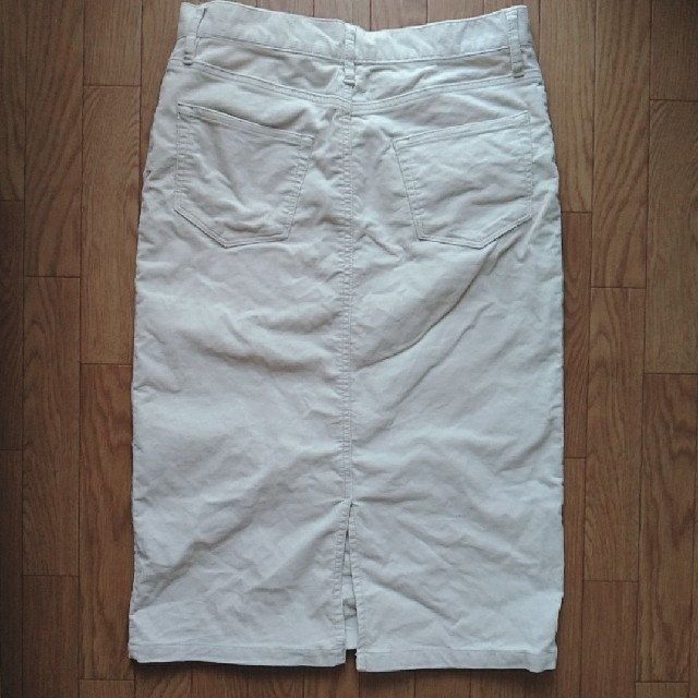 MUJI (無印良品)(ムジルシリョウヒン)の最終お値下げ　無印良品コーデュロイタイトスカートL レディースのスカート(ひざ丈スカート)の商品写真