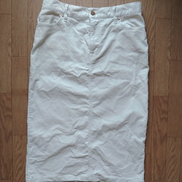 MUJI (無印良品)(ムジルシリョウヒン)の最終お値下げ　無印良品コーデュロイタイトスカートL レディースのスカート(ひざ丈スカート)の商品写真