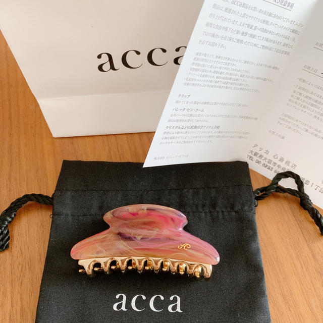 新品未使用 acca クリップ マーブル 保証書、保存袋、紙袋つき