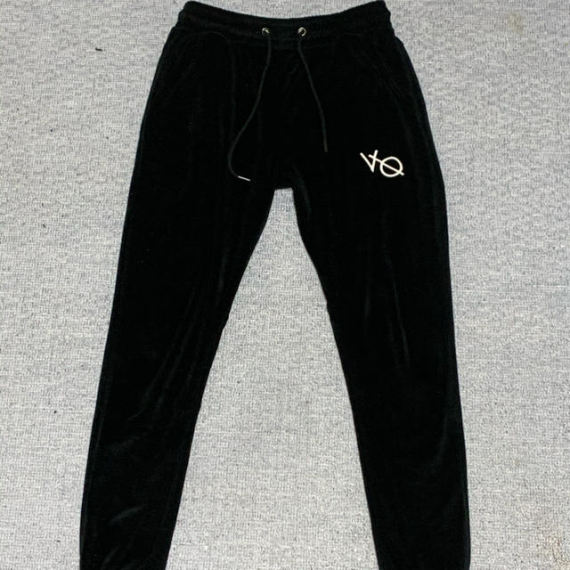 VANQUISH(ヴァンキッシュ)のヴァンキッシュフィットネス　ジョガーパンツ メンズのパンツ(その他)の商品写真