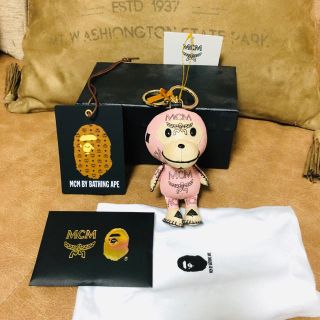 エムシーエム(MCM)のBAPE × MCM KEY CHAIN            (キーホルダー)