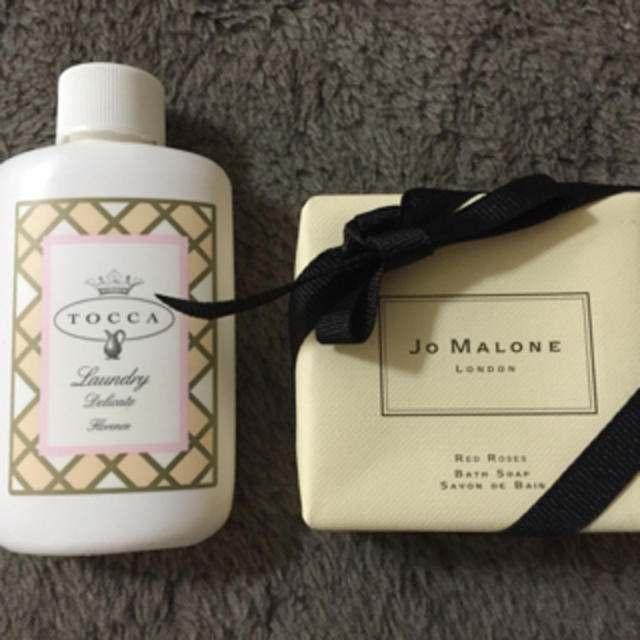 Jo Malone(ジョーマローン)のJO MALONE ソープ &おまけ コスメ/美容のボディケア(ボディソープ/石鹸)の商品写真