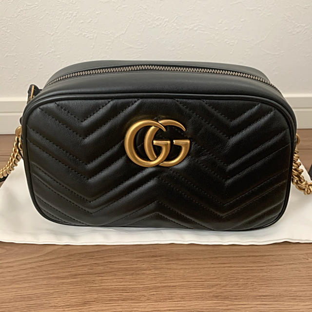 Gucci - GUCCI GGマーモント ソーホー ショルダーバッグの通販