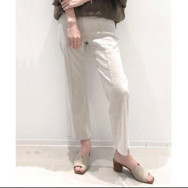 L'Appartement DEUXIEME CLASSE(アパルトモンドゥーズィエムクラス)のL'Appartement Linen Cropped パンツ  レディースのパンツ(クロップドパンツ)の商品写真